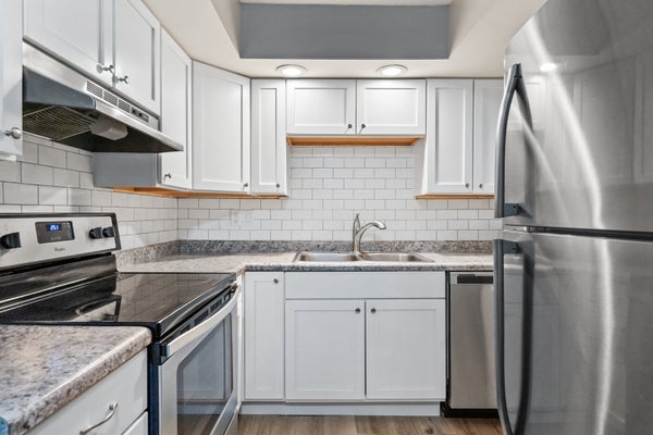 2655 TECH DR APT 6, BETTENDORF, IA 52722 - Image da323450ee0fca577960af7f33e76c7f/2131909741