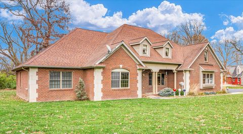 A home in Camargo