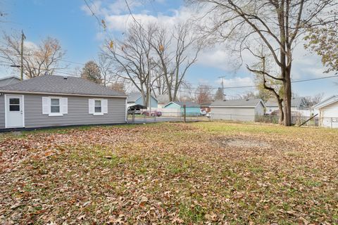Tiny photo for 24 NE Circle Drive, Joliet, IL 60433 (MLS # 12523453)