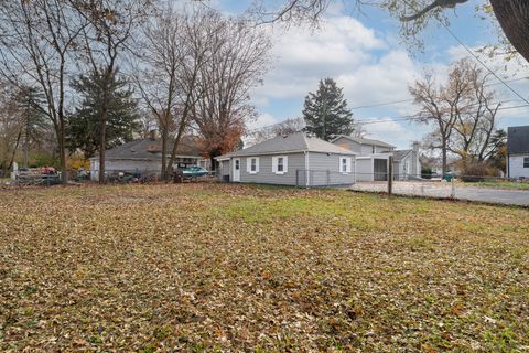 Tiny photo for 24 NE Circle Drive, Joliet, IL 60433 (MLS # 12523453)