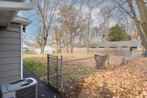 Tiny photo for 24 NE Circle Drive, Joliet, IL 60433 (MLS # 12523453)