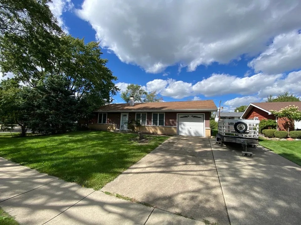 1530 Hassell Road