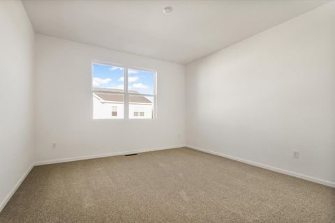 Tiny photo for 343 Kingsport Drive, South Elgin, IL 60177 (MLS # 12532269)