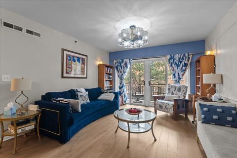 Tiny photo for Evanston, IL 60203 (MLS # 12601918)