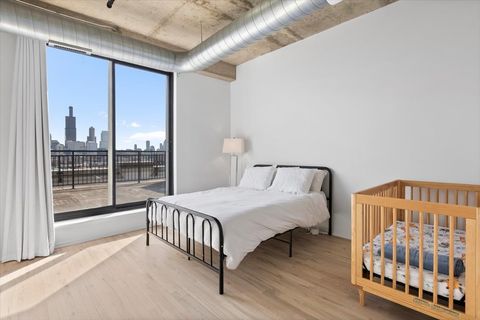 Tiny photo for 6 S Laflin Street #907, Chicago, IL 60607 (MLS # 12593467)