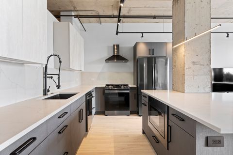 Tiny photo for 6 S Laflin Street #907, Chicago, IL 60607 (MLS # 12593467)