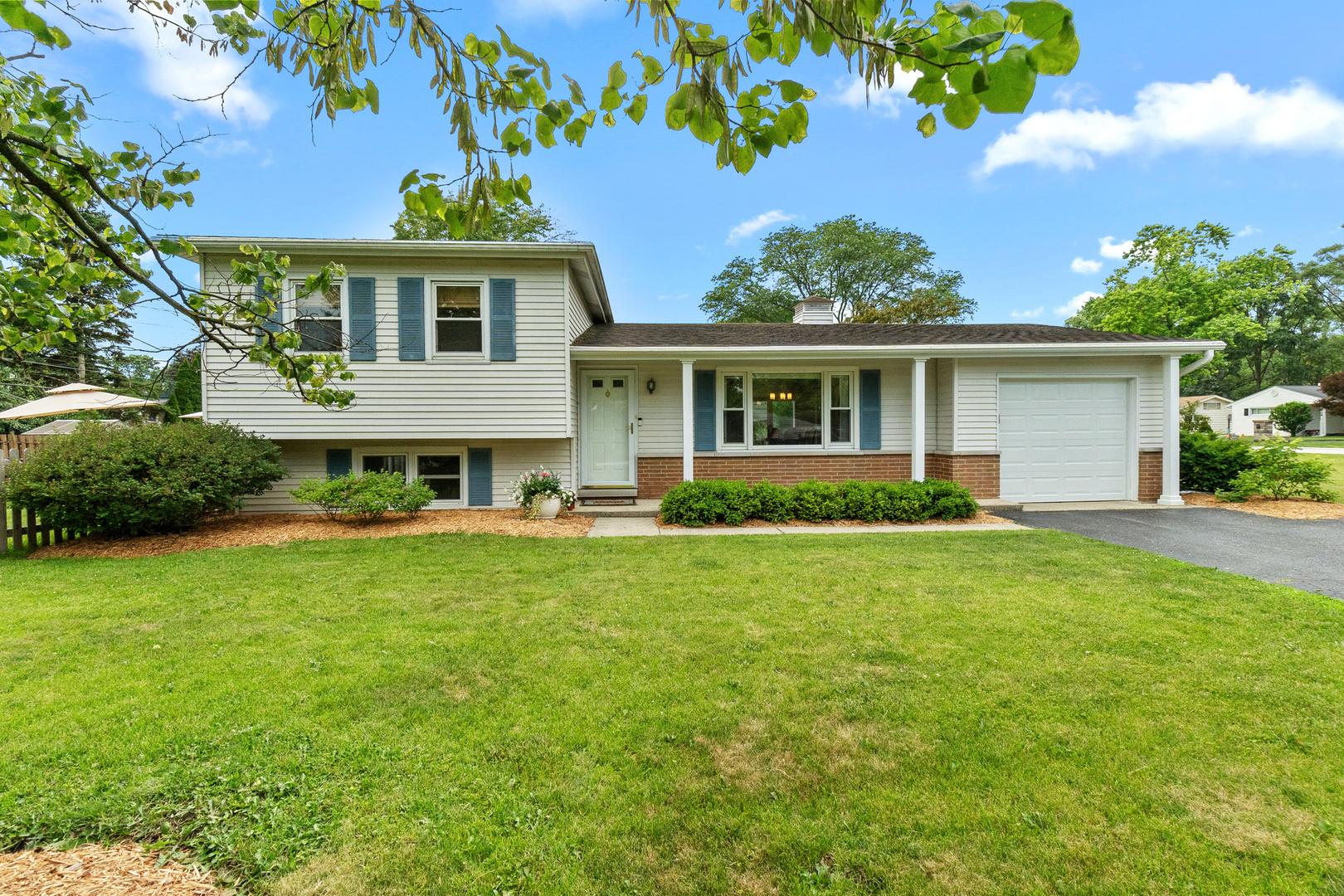 3S430 Osage Drive