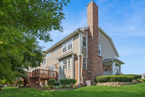 Tiny photo for 135 Tanglewood Drive, Glen Ellyn, IL 60137 (MLS # 12748877)