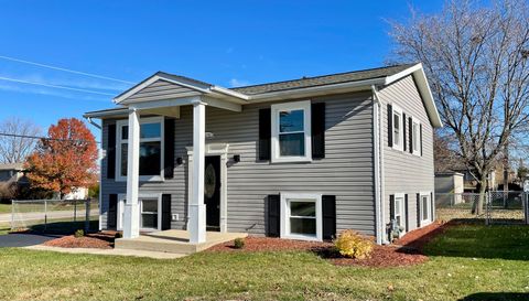 Tiny photo for 16701 Highview Avenue, Orland Hills, IL 60487 (MLS # 12485361)