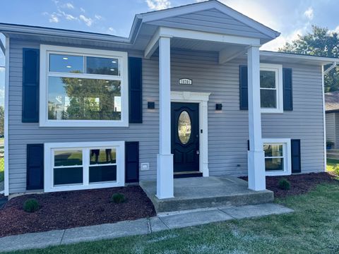 Tiny photo for 16701 Highview Avenue, Orland Hills, IL 60487 (MLS # 12485361)
