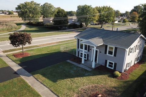 Photo of 16701 Highview Avenue, Orland Hills, IL 60487 (MLS # 12485361)