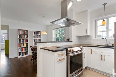 Tiny photo for 1408 Hinman Avenue #2, Evanston, IL 60201 (MLS # 12494103)