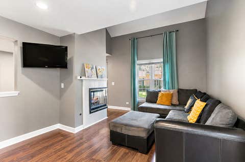 Tiny photo for 1559 Laurel Oaks Drive, Streamwood, IL 60107 (MLS # 12720138)
