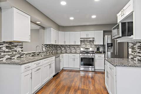 Tiny photo for 1559 Laurel Oaks Drive, Streamwood, IL 60107 (MLS # 12720138)