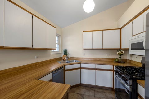 Tiny photo for 1081 Lakewood Circle, Carol Stream, IL 60188 (MLS # 12789771)