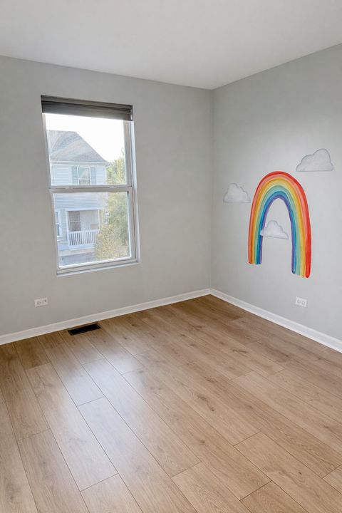 Tiny photo for 2303 Neubauer Circle, Lindenhurst, IL 60046 (MLS # 12585067)