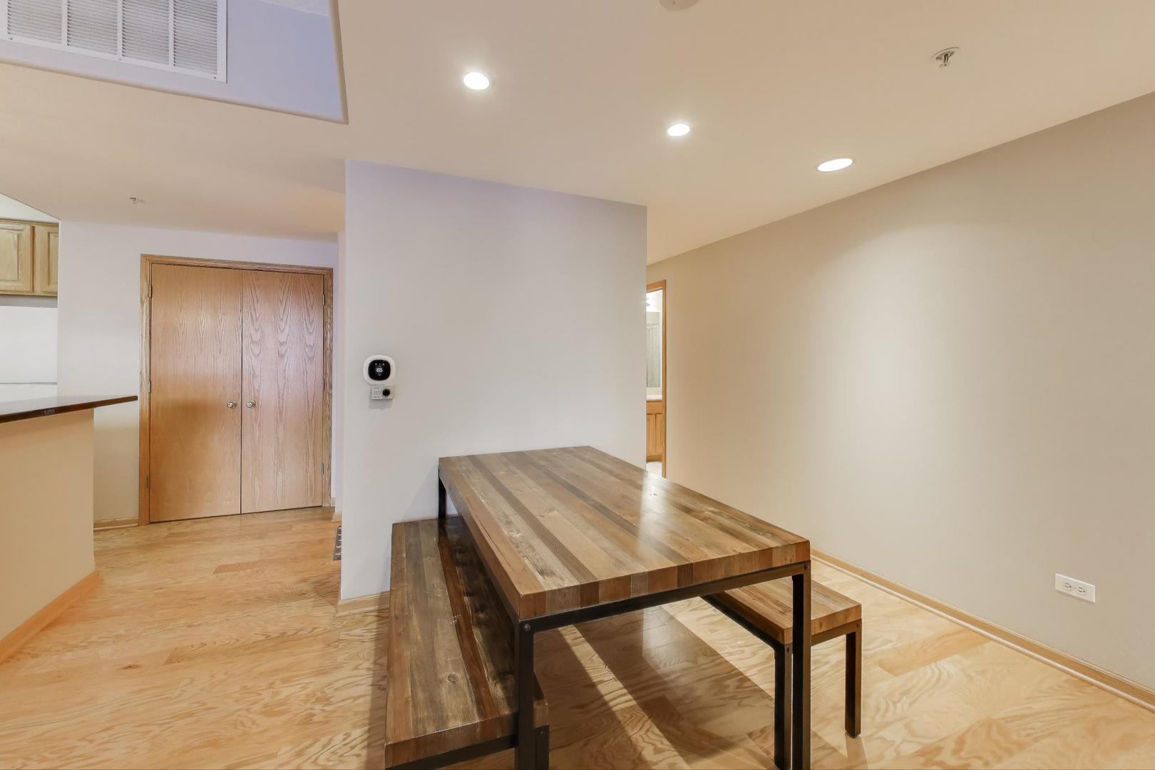 1715 Pavilion Way 206