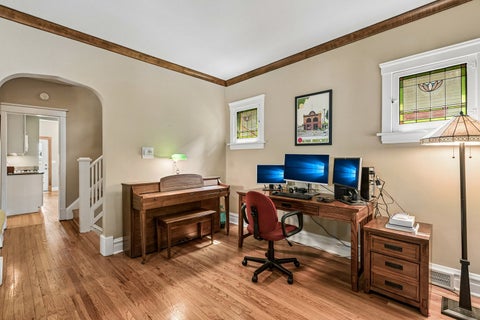 Tiny photo for 1134 S Scoville Avenue, Oak Park, IL 60304 (MLS # 12431676)