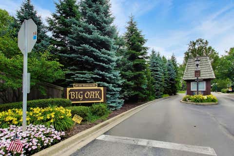 Tiny photo for Glenview, IL 60025 (MLS # 12691458)