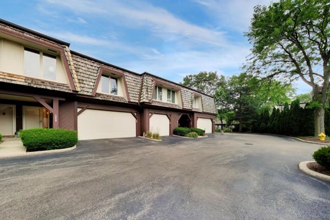 Tiny photo for Glenview, IL 60025 (MLS # 12691458)