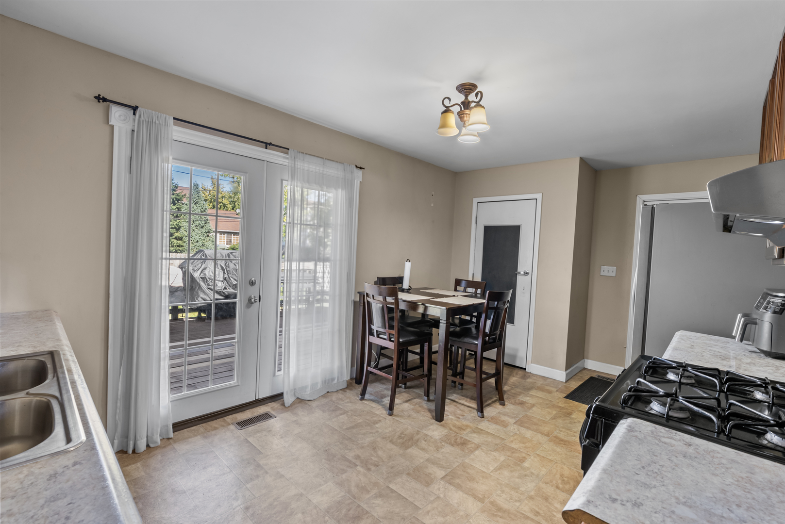 881 UPPER BRANDON Drive