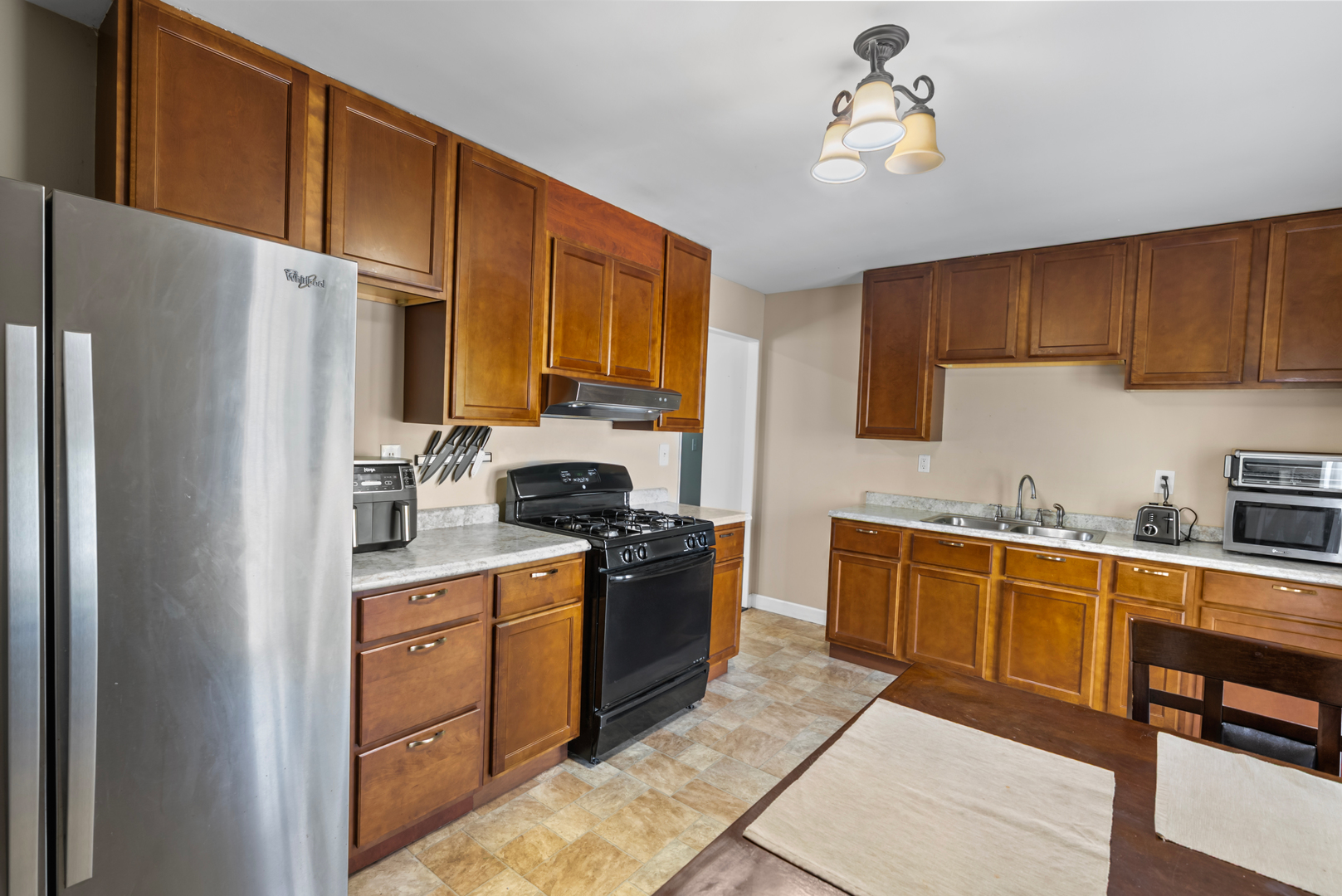 881 UPPER BRANDON Drive