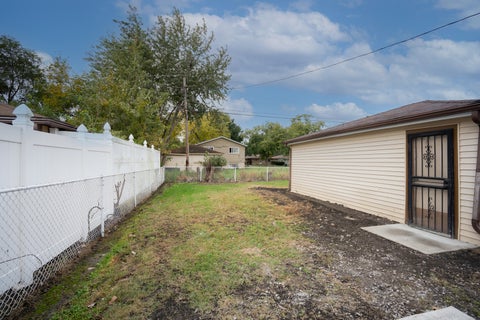 Tiny photo for 16400 Paulina Avenue, Markham, IL 60428 (MLS # 12789292)