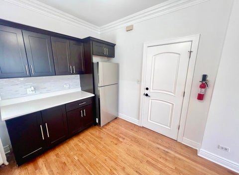 Tiny photo for 6619 CERMAK Road #2F, Berwyn, IL 60402 (MLS # 12731196)