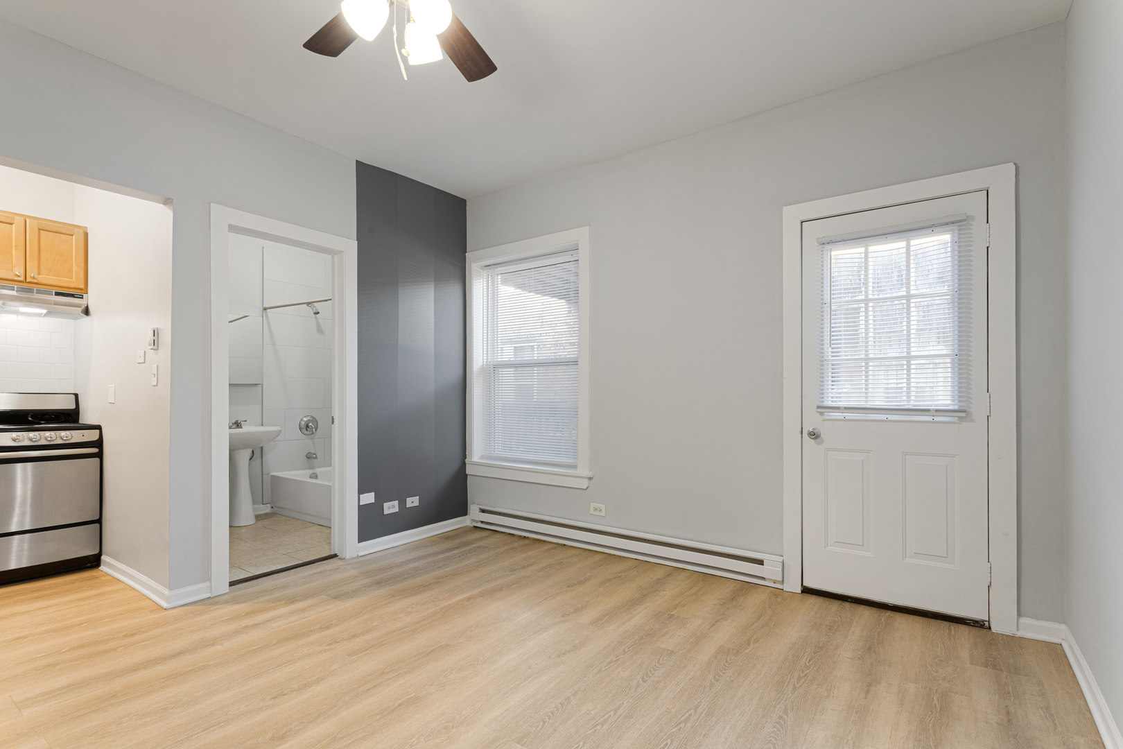 1456 W Fargo Avenue 206