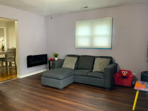 Tiny photo for 248 E Lyndale Avenue, Northlake, IL 60164 (MLS # 12508477)