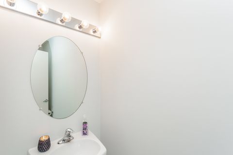 Tiny photo for 3817 S Ellis Avenue #101, Chicago, IL 60653 (MLS # 12338993)