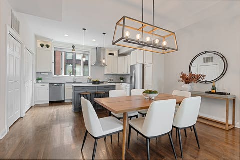 Tiny photo for 2009 N Hoyne Avenue, Chicago, IL 60647 (MLS # 12711165)