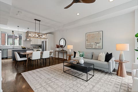 Tiny photo for 2009 N Hoyne Avenue, Chicago, IL 60647 (MLS # 12711165)