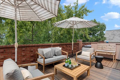 Tiny photo for 2009 N Hoyne Avenue, Chicago, IL 60647 (MLS # 12711165)