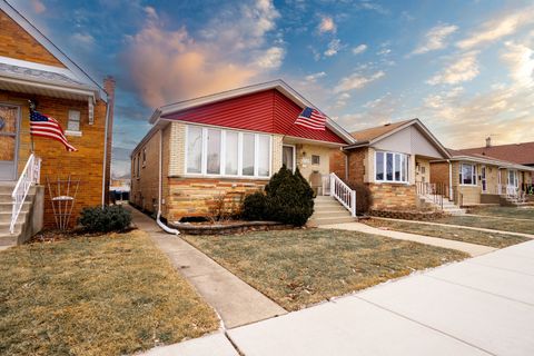 Tiny photo for 5734 S Melvina Avenue, Chicago, IL 60638 (MLS # 12577851)