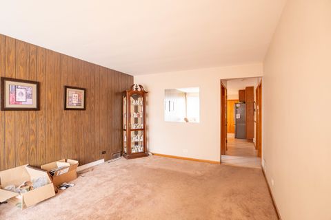 Tiny photo for 5734 S Melvina Avenue, Chicago, IL 60638 (MLS # 12577851)