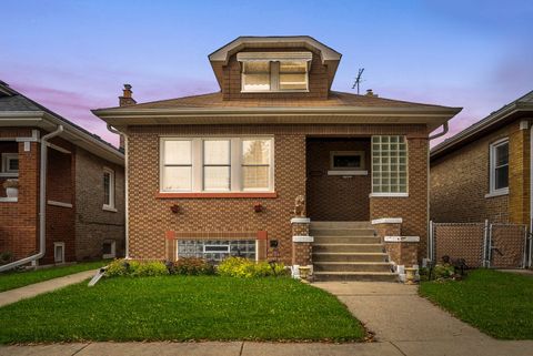 Tiny photo for 4234 N Ozark Avenue, Norridge, IL 60706 (MLS # 12499663)