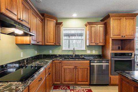 Tiny photo for 11052 Prestwick Drive, Benton, IL 62812 (MLS # 12539227)