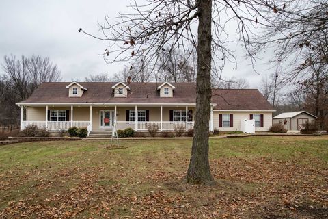 Tiny photo for 11052 Prestwick Drive, Benton, IL 62812 (MLS # 12539227)