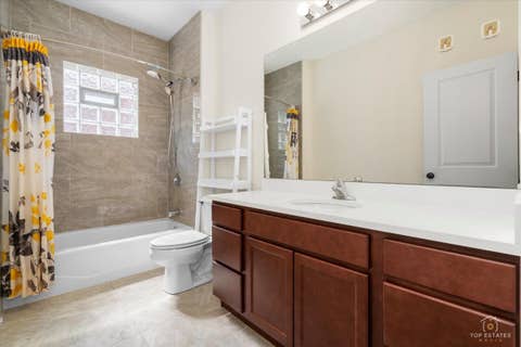 Tiny photo for 3326 S Lituanica Avenue, Chicago, IL 60608 (MLS # 12737353)