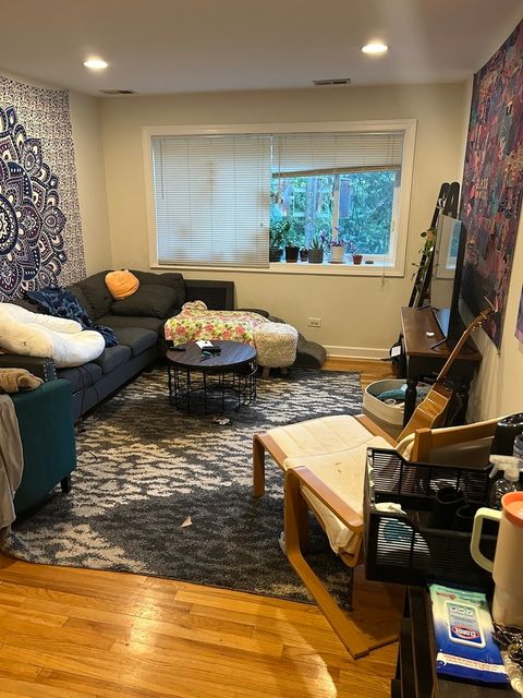 Tiny photo for 5953 N KENMORE Street #305, Chicago, IL 60660 (MLS # 12508785)