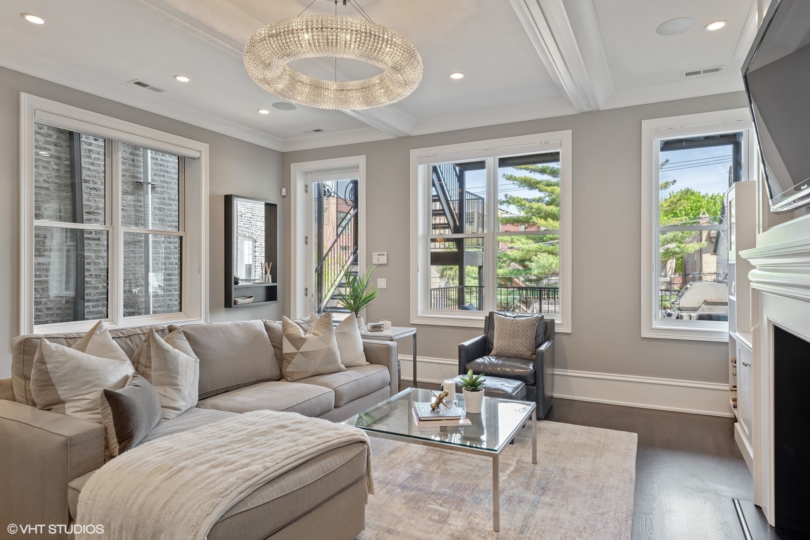 1905 N Bissell Street 2