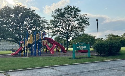 A home in Des Plaines