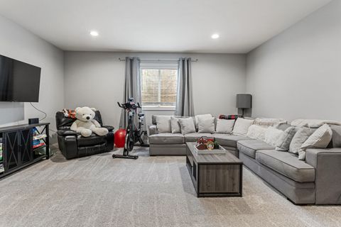 Tiny photo for 1604 Kassen Avenue, Mahomet, IL 61853 (MLS # 12629255)