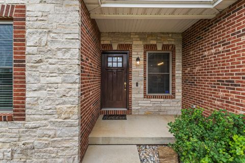 Tiny photo for 1604 Kassen Avenue, Mahomet, IL 61853 (MLS # 12629255)