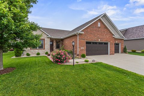 Tiny photo for 1604 Kassen Avenue, Mahomet, IL 61853 (MLS # 12629255)