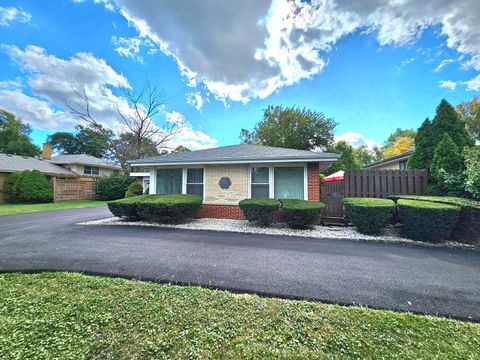 Tiny photo for 6839 W 127th Street, Palos Heights, IL 60463 (MLS # 12490693)