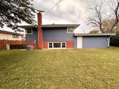 Tiny photo for 6839 W 127th Street, Palos Heights, IL 60463 (MLS # 12490693)