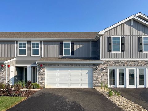 Photo of 3515 Richardson Circle, Yorkville, IL 60560 (MLS # 12485476)