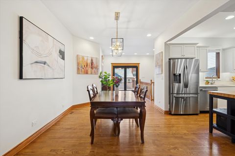 Tiny photo for 4510 N Wolcott Avenue, Chicago, IL 60640 (MLS # 12538007)